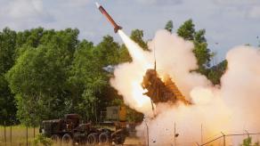 Через що Франція навряд завадить Україні купувати ракети до Patriot за рахунок кредиту ЄС на 90 млрд євро
