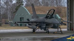 ЗМІ пишуть, що Україна вже цього року отримає сім F-16 від Бельгії, але звідки взялося аж 53 винищувачі