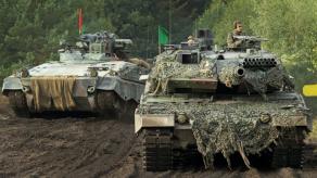 Танки Leopard 2A6 та БМП Marder від Німеччини вже в Україні