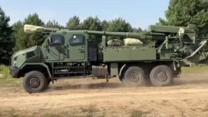 Які є варіанти щодо нового шасі, на яке поставили українську САУ 2С22 "Богдана"