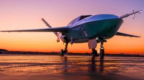 General Atomics дала назву Dark Merlin своєму безпілотному винищувачу YFQ-42A та хитромудро пояснили сенс