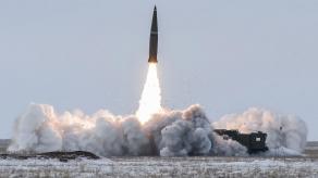 FP-9 буде більшою за "Искандер", про що говорить макет балістичної ракети, що має добивати до Москви