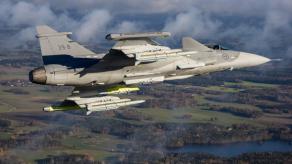 Чи дійсно Gripen з Meteor зможе з Херсона збивати рашистів над Кримом, а з Харкова - над Курськом, і як це у реальному житті