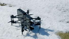Як одна людина може керувати одразу 100 FPV-дронами: нові південнокорейські дрони з ШІ