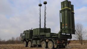 Проти російських дронів та ракет Україна замовить тисячі ракет Iris-T, а Німеччина доповнить їх PAC-2 до Patriot та AIM-9