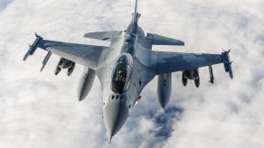 У Болгарії й гадки не мають, коли отримають замовлені F-16, бо у США назвали вкрай дивну причину зривів строків