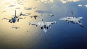 Який інший винищувач є "ідеальною парою" для Gripen Повітряних сил України та чому треба дивитись на це ширше