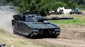 Легкі танки остаточно перемогли Leopard 2A8 та K2 у Словаччині, де тепер обирають між Швецією та Туреччиною