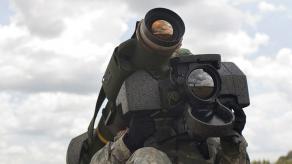 ПТРК Javelin палив танки рашистів у 2022 році, а тепер зроблять ще кращим з новою ГСН, але розробить її інша компанія