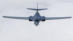 Для оновлення стратегічного B-1 у США зробили те саме, що в Україні з Су-27 та МіГ-29 - встановили новий пілон