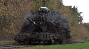 "Не проїхав і 10 км"- у РФ скаржаться на танки-їжаки, в яких завчасно виходить з ладу трансмісія