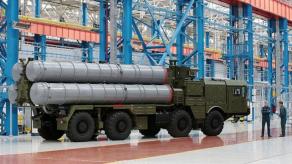 Індія хоче ще російських ЗРК С-400, хоча на попередні чекає вже 7 років
