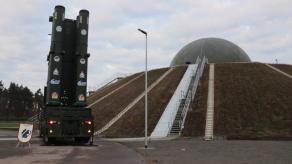 Чи зможе Європа перехопити іранську балістичну ракету без США і чи допоможе Nostradamus та "Стріла 3"