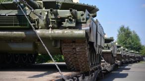 В 2024 та 2025 роках армія РФ хоче отримати по 1500 танків та 3000 ББМ, цифри по БМП-3 теж здивують