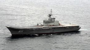 Найдивнішу "королівську яхту" у світі, яка одночасно авіаносець Таїланду без літаків, модернізують для війни сьогодення