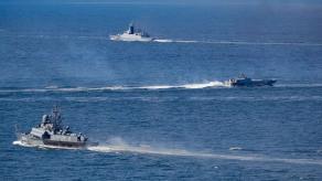 РФ вивела на маневри 11 кораблів після того, як Європа почала затримувати танкери "тіньового флоту"