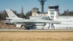 Поляки пояснили румунам, чому їх F-16 не збивають ракети та "Шахеди" РФ, і там дивне пояснення 