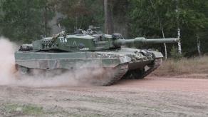 Історія з 25 танками Leopard 