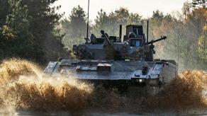 Катастрофа з БМП Ajax, дорогущий лінкор імені Трампа та інші найбільші провали 2025 року