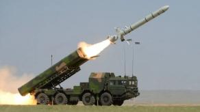 Китай має свій "клон" радянського РК-55 "Рельєф" з Х-55 під назвою CJ-10, в якого уже дальність 2000 км