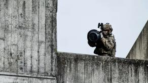 Кому аж два роки знадобилося, щоб нарешті вперше замовити легендарні NLAW, які гарно нищать танки рашистів