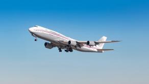 Пентагон за секретним контрактом модернізує подарований Трампу Boeing 747, взявши гроші з програми створення МБР 