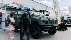 "Новатор" у трьох обличчях: як "Українська бронетехніка" перетворила армійський броньовик на багатоцільову платформу