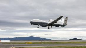 "Чорний місяць" для ВМС США, за лічені тижні загадково могли втратити вже два стратегічні розвідники MQ-4C Triton, що про це відомо