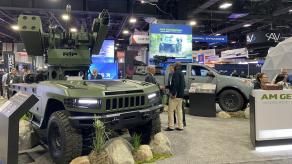 У AM General взяли ідею найбільшого НРК України та зробили з нього нашпиговану "вантажівку ППО"