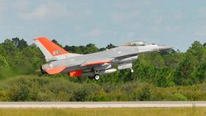 Які недоліки є в BQM-167A та QF-16, що у США хочуть нові дрони-мішені, які б імітували стелс-літаки та бомбардувальники