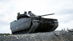 Американці задали собі питання, чому б їм не купити CV90, і отримали відповідь про "гроші та політику"