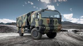 Аж 15 років на отримання понад 2000 військових вантажівок від Iveco піде у Італії, яка активно оновлює логістику армії