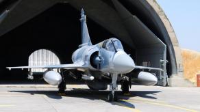 Франція спробує виторгувати для України всього 10 винищувачів Mirage 2000-5, а не 43, і веде бурхливі перемовини з Грецією 