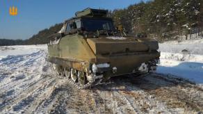 Які рідкісні машини використовують ЗСУ для навчання водіїв до нідерландських гусеничних БТР та чим вони важливі