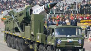 У Індії показали на параді свій замінник російському "Циркону" - гіперзвукову протикорабельну ракету LRAshM