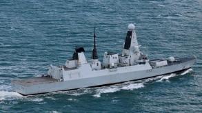 Навіщо есмінцю HMS Dauntless, що вже може збивати балістику, зенітні дрони, з якими він показався поряд з тральщиками ВМС ЗСУ