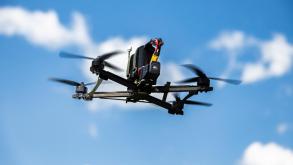 Технологія зсередини фронту, або що насправді потрібно пілотам дронів