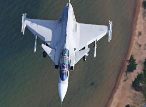 У Швеції розповіли за рахунок чого Gripen E має стати ударним літаком з можливостями дотичними до F-35