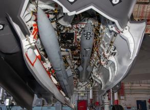 Ракета "повітря-повітря" на 200 км Meteor на крок ближче до інтеграції на F-35, але невже є дві такі програми