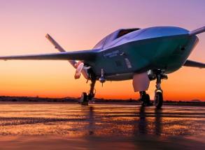 General Atomics дала назву Dark Merlin своєму безпілотному винищувачу YFQ-42A та хитромудро пояснили сенс