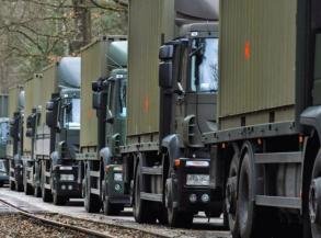 Польща розпочала передачу зброї Україні 