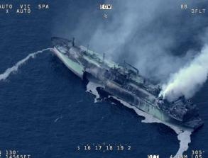 Як у російському газовому танкері в Середземному морі "невідомим чином" з’явилась 40 метрова діра в корпусі