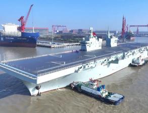 Більший за атомний авіаносець - Китай тестує свій десантний корабель, з можливостями авіаносця