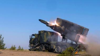 ВМС України мають нову ракету з БЧ 200 кг та вдарили нею по рашистах на буровій платформі "Сиваш"