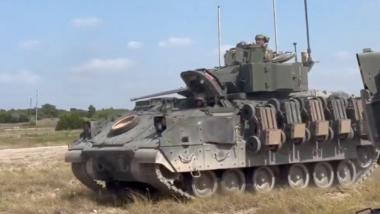 Вже була "броня з очима", а тепер на черзі БМП Bradley одразу з п’ятьма НРК, що із цього може вийти
