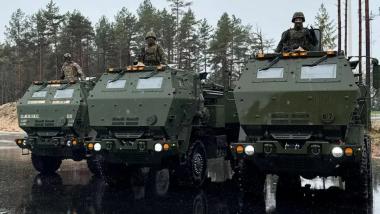 Чи залишаться без ракет для ударів по Санкт Петербургу естонці, якщо США не постачають ATACMS, та яка альтернатива
