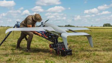 Які переваги має дрон Stormbird і чому новинка від Skyeton особливо актуальна під час відключень Starlink 