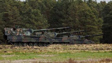 Німці в 2024 році казали про план на майже 300 САУ та до 100 РСЗВ, і зараз про це кажуть, то ж яка різниця