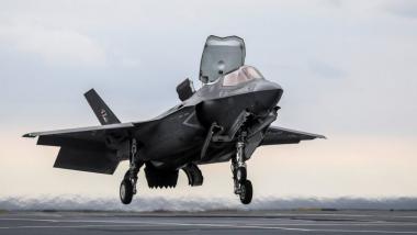 Британці губили винищувачі F-35B у 2025 році, бо мали запчастин лише на 12 з 24 літаків на авіаносці HMS Prince of Wales