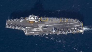У ВМС Франції на помилках не вчаться, і "спалили" місцезнаходження свого авіаносця